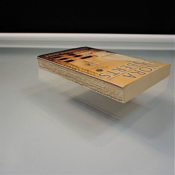 The Perfect Hope by Nora Roberts The Inn Boonsboro Trilogy 2012 Paperback - Picture 4 of 8